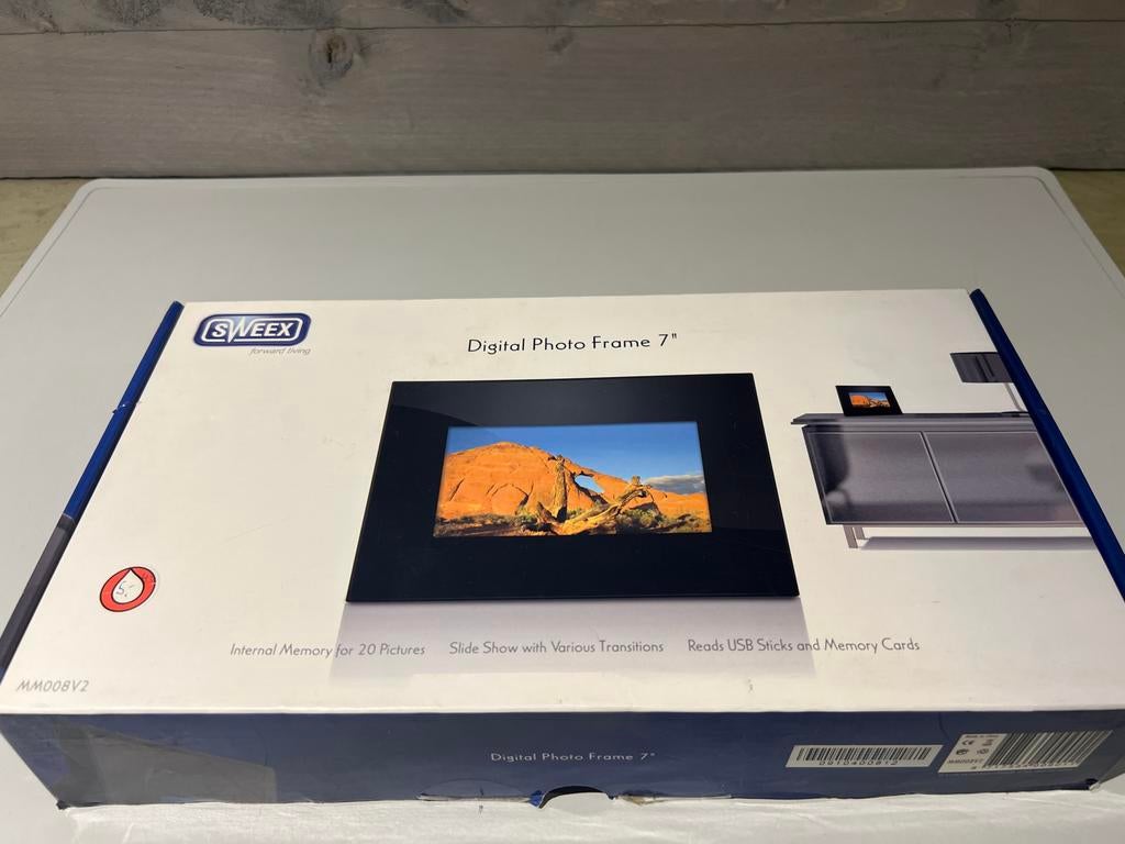 Sweex Digitale Fotolijst 7 inch - Nieuw in doos, Audio, Tv en Foto, N, N, B, Ophalen of Verzenden