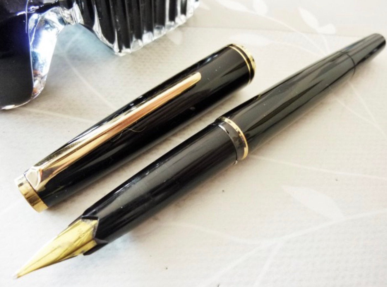 Montblanc 221 vulpen 18kr penpunt, Diversen, Schrijfwaren, Ophalen of Verzenden