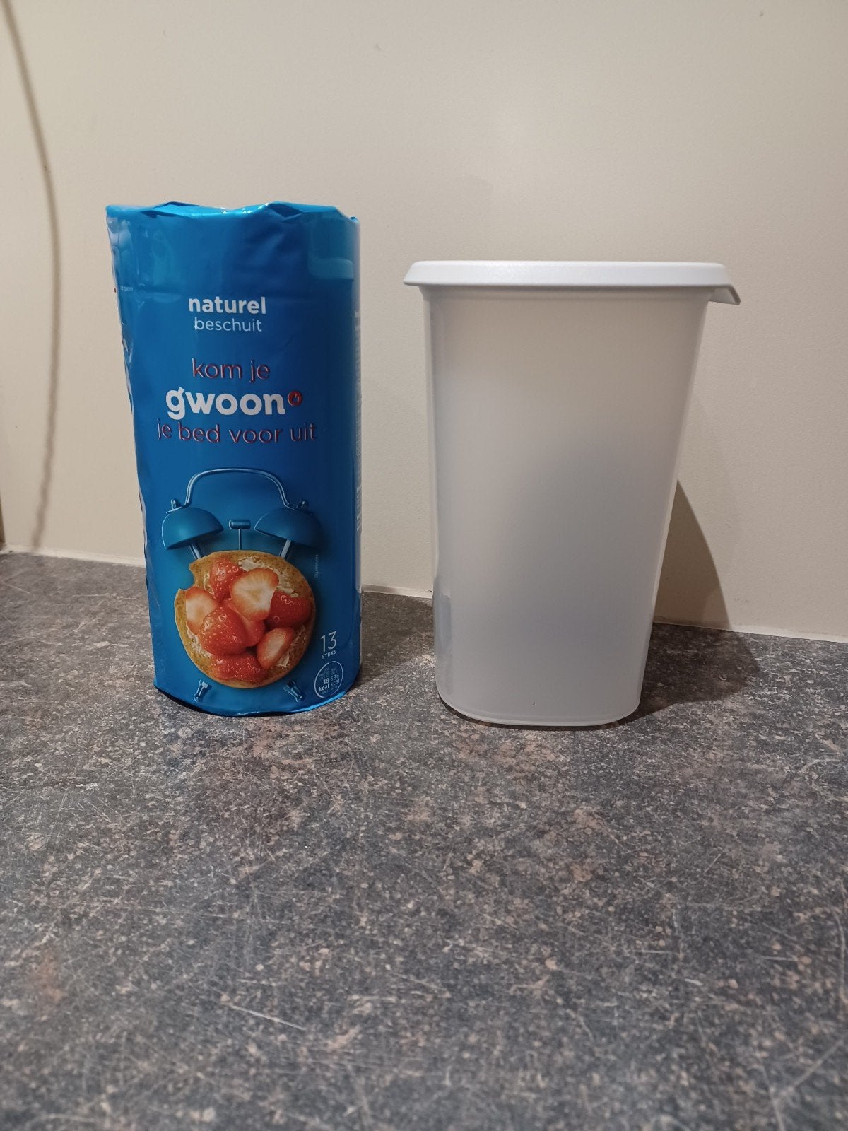 Tupperware one touch 1.25 vierkant, beschuitbus, nieuw, Ophalen of Verzenden, Nieuw, Overige typen, Met deksel