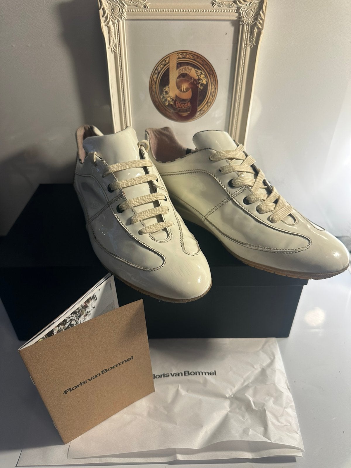 Floris van Bommel leren sneakers wit EU 42 compleet New Stat, Ophalen of Verzenden, Zo goed als nieuw, Wit, Sportschoenen