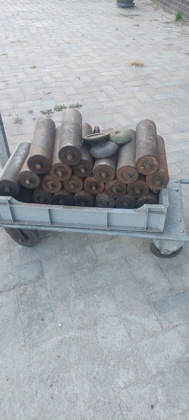 22 rollen voor rollerbaan, Ophalen