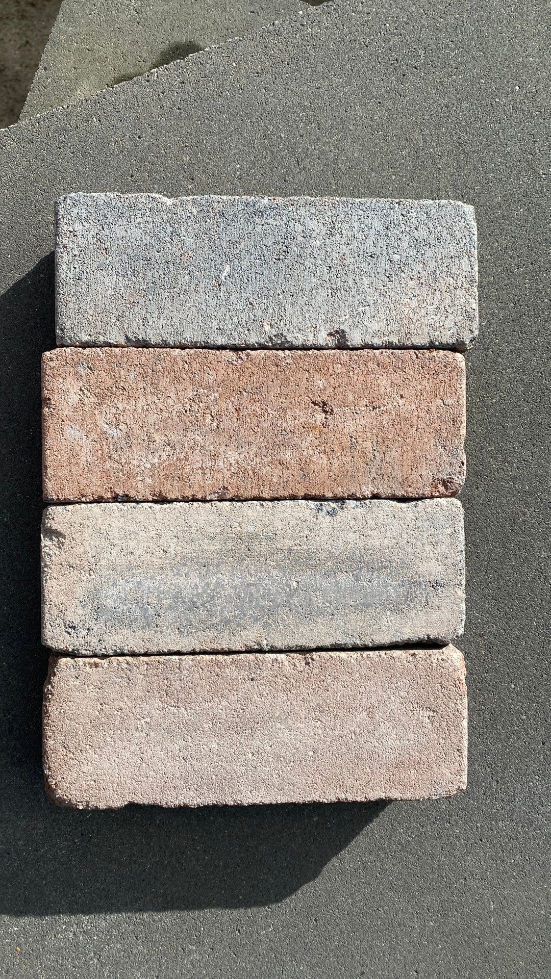 Gratis af te halen: Waalformaat Kijlstra Oud bont, Tuin en Terras, Ophalen, Klinkers, Nieuw, Minder dan 5 m²