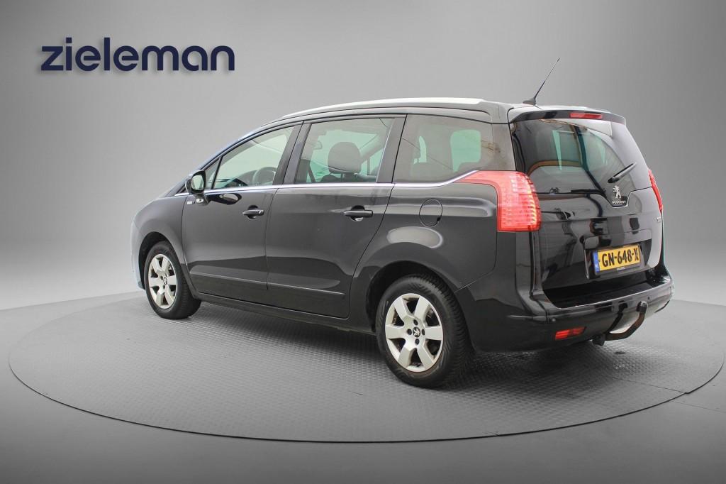 Peugeot 5008 1.2 PureTech Style 7 persoons - Panorama, Navi,, Auto's, Gebruikt, 1199 cc, Met garantie (alle), 7 stoelen