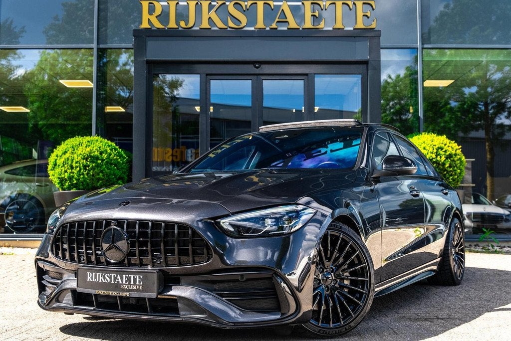 Mercedes C-klasse C300 AMG Line|PANO|BURMESTER|CAMERA|ACC|19, Auto's, Mercedes-Benz, Automaat, 4 cilinders, 258 pk, Bedrijf