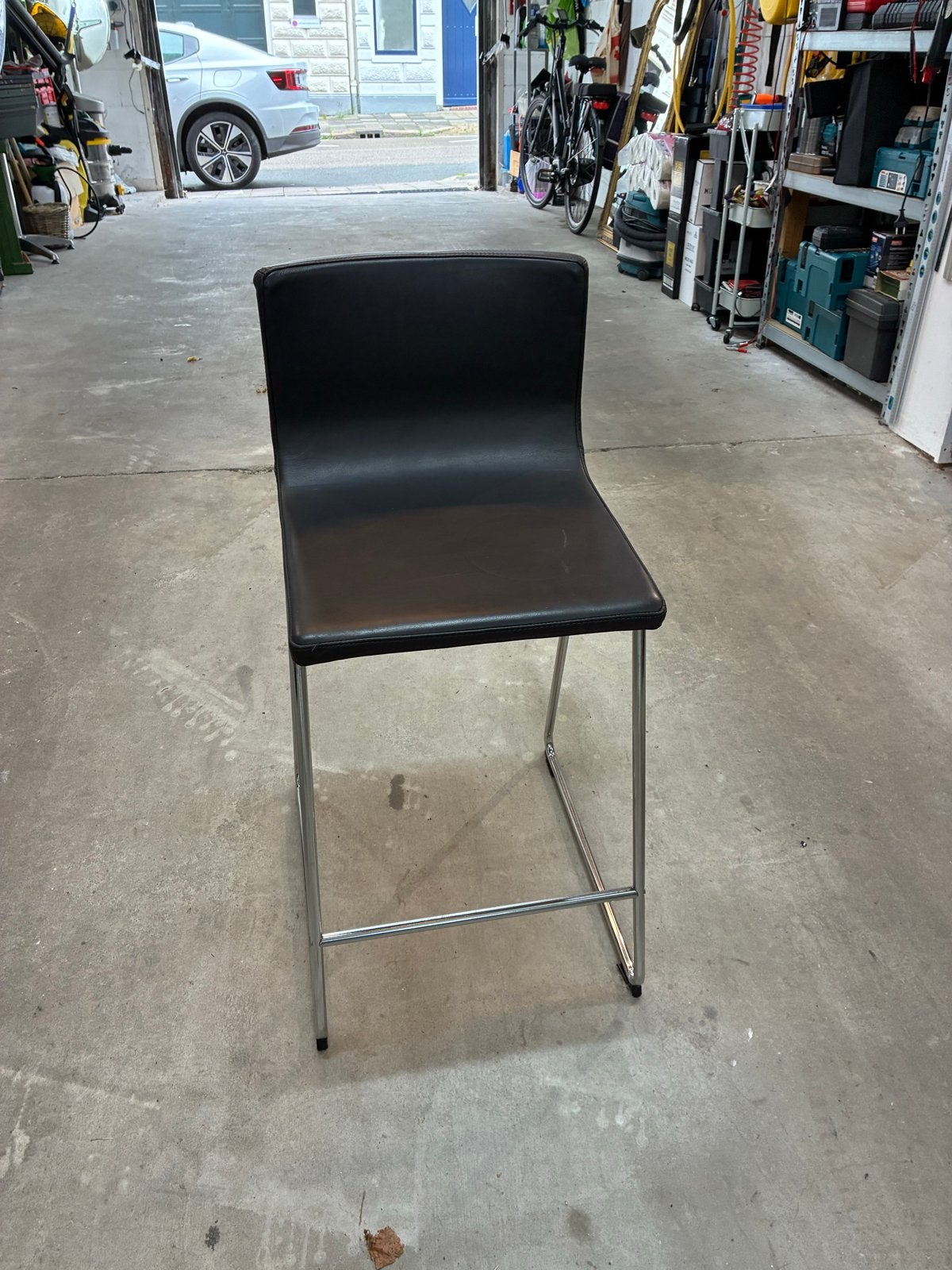 Barkruk IKEA Bernhard, 1 kruk, Ophalen of Verzenden, 60 tot 90 cm