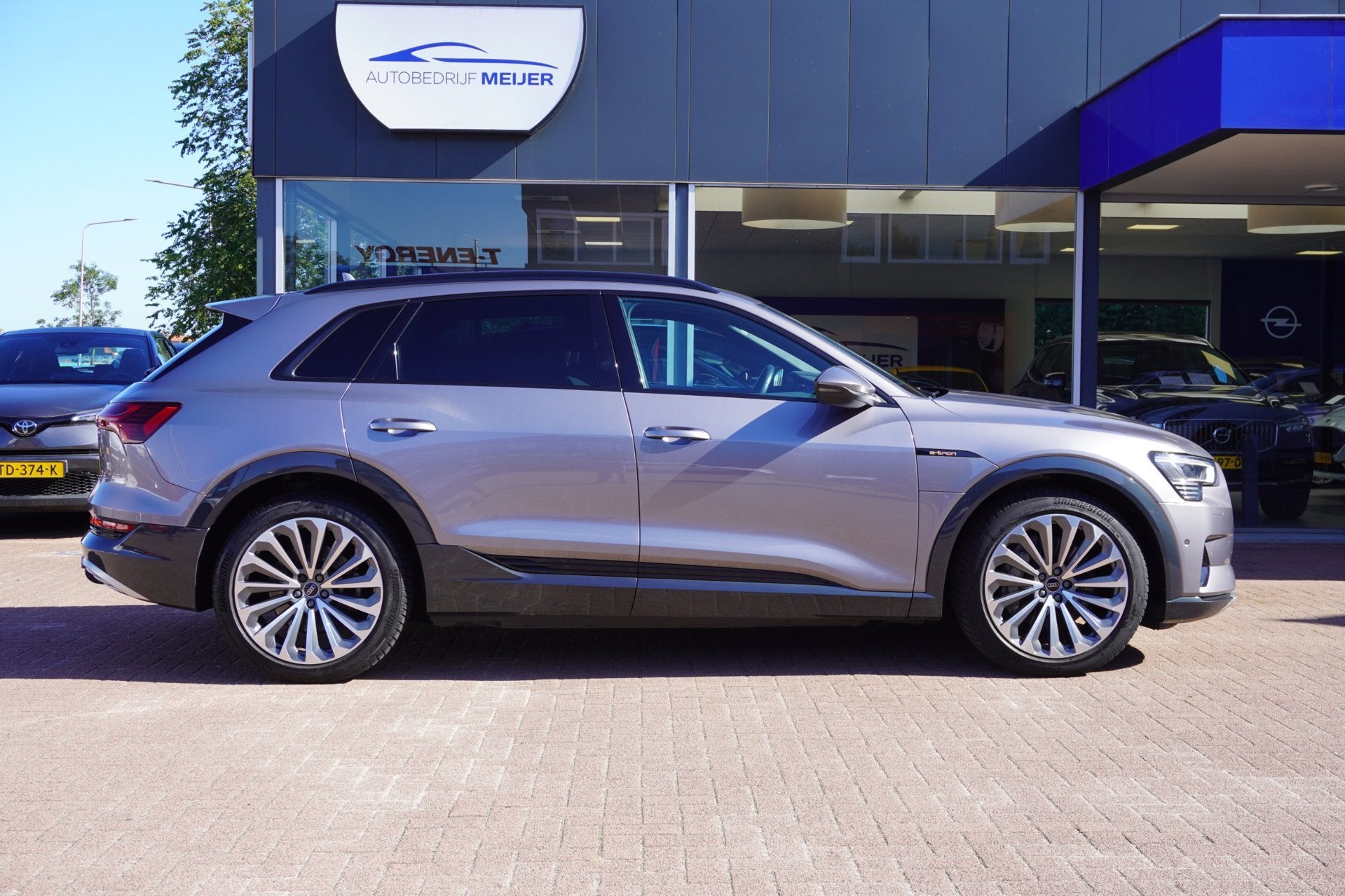Audi E-tron 55 quattro Advanced edition Plus 95 kWh Automaat, Auto's, Zwart, 95 kWh, 1583 min, Vierwielaandrijving