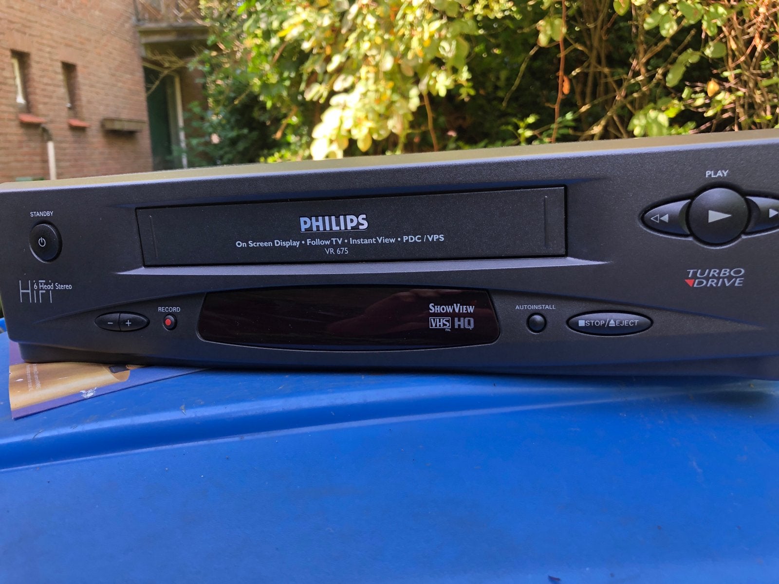 Philips VHS stereo videospeler VR 675 in nieuwstaat, Ophalen of Verzenden, Zo goed als nieuw, VHS-speler of -recorder
