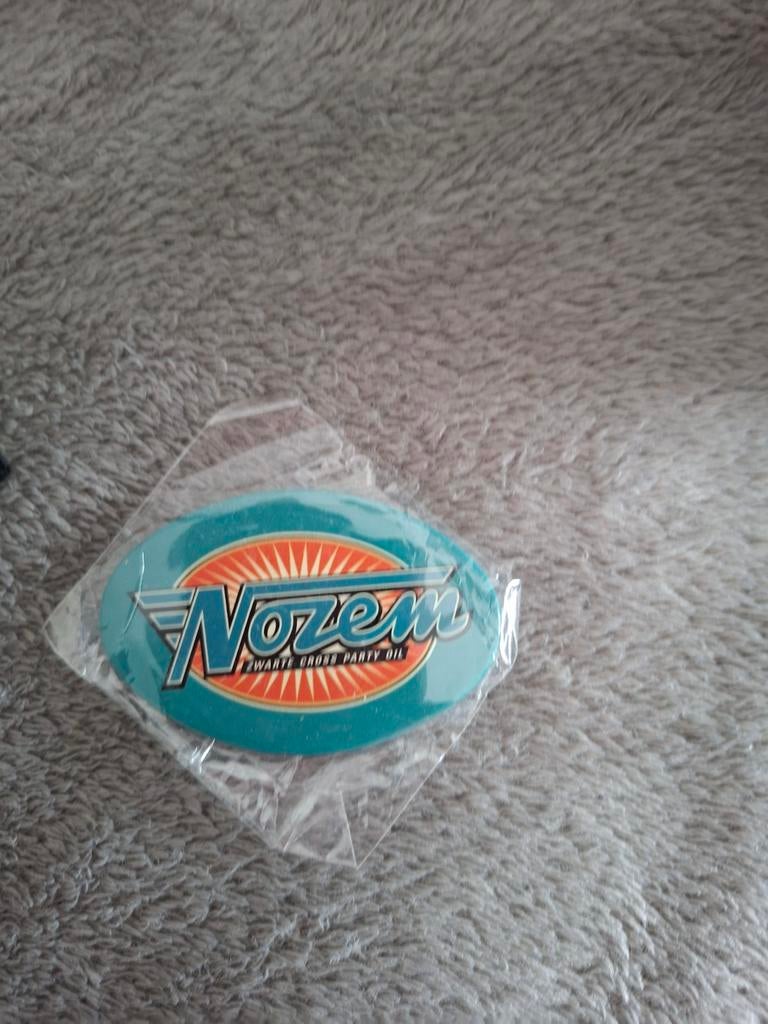 Vintage Nozem Olie Button - Nieuw in verpakking, Ophalen of Verzenden