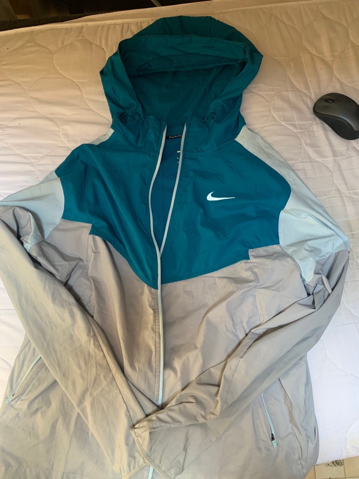 Nike windbreaker, Kleding | Heren, Jassen | Zomer, Ophalen of Verzenden, Zo goed als nieuw, Maat 48/50 (M), Blauw