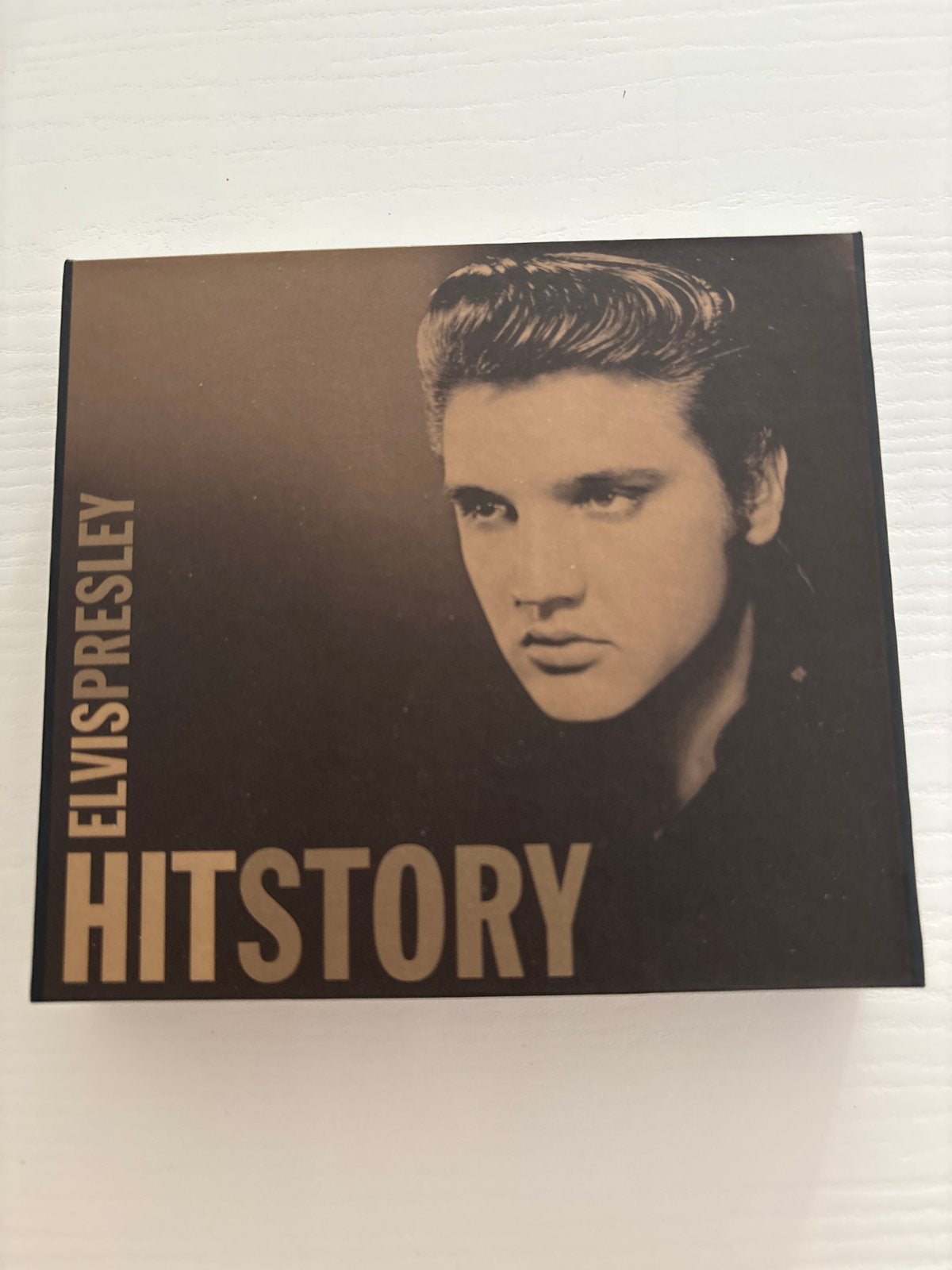 Elvis Presley - Hitstory (3 CD Boxset), Ophalen of Verzenden, Zo goed als nieuw, Cd of Plaat