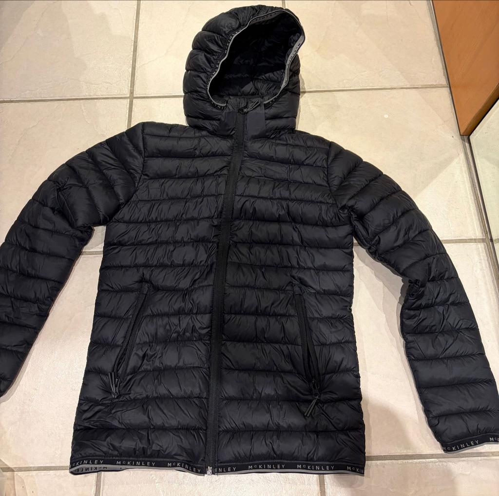 McKinley Zwarte Puffer Jas Maat 158/164, Ophalen, Gebruikt, Jongen of Meisje, Jas
