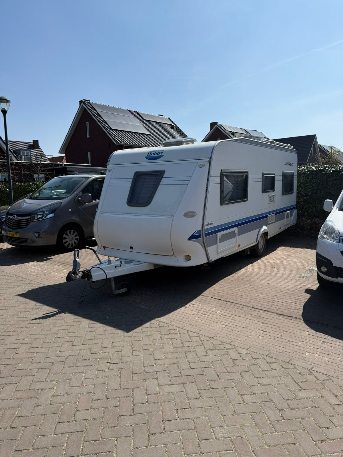 Hobby 495 UFE Zeer compleet + Mover + Airco + Opblaastent, Caravans en Kamperen, Caravans, Rondzit, Hobby, Airco, Particulier