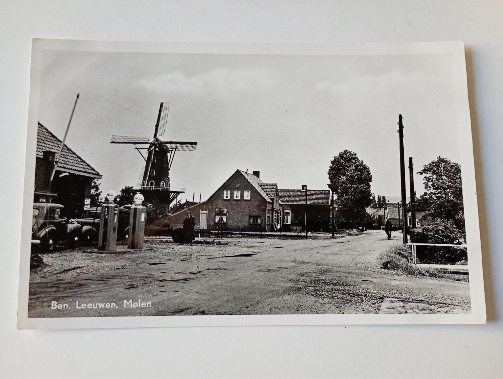 Beneden-Leeuwen Molen en Tankstation, Ophalen of Verzenden, 1940 tot 1960, Ongelopen, Gelderland