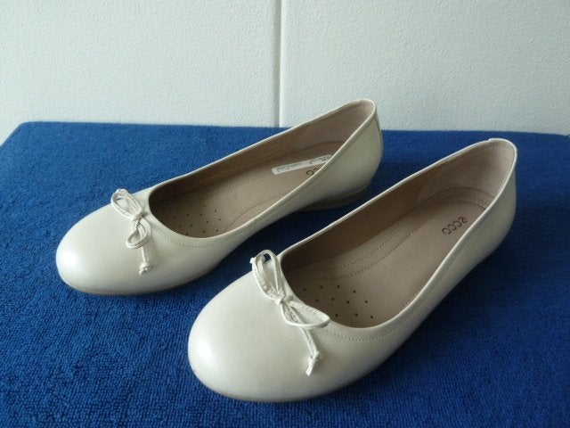 Ecco ballerina maat 37 nog splinternieuw, Ophalen of Verzenden, Nieuw