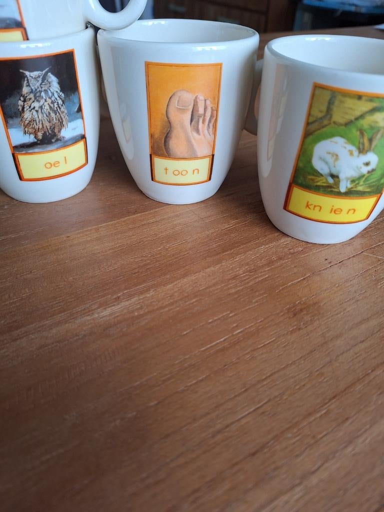 C1000 mokken 4 stuks - Groningse tekst, Ophalen, Steen/keramiek, Wit, Overige typen