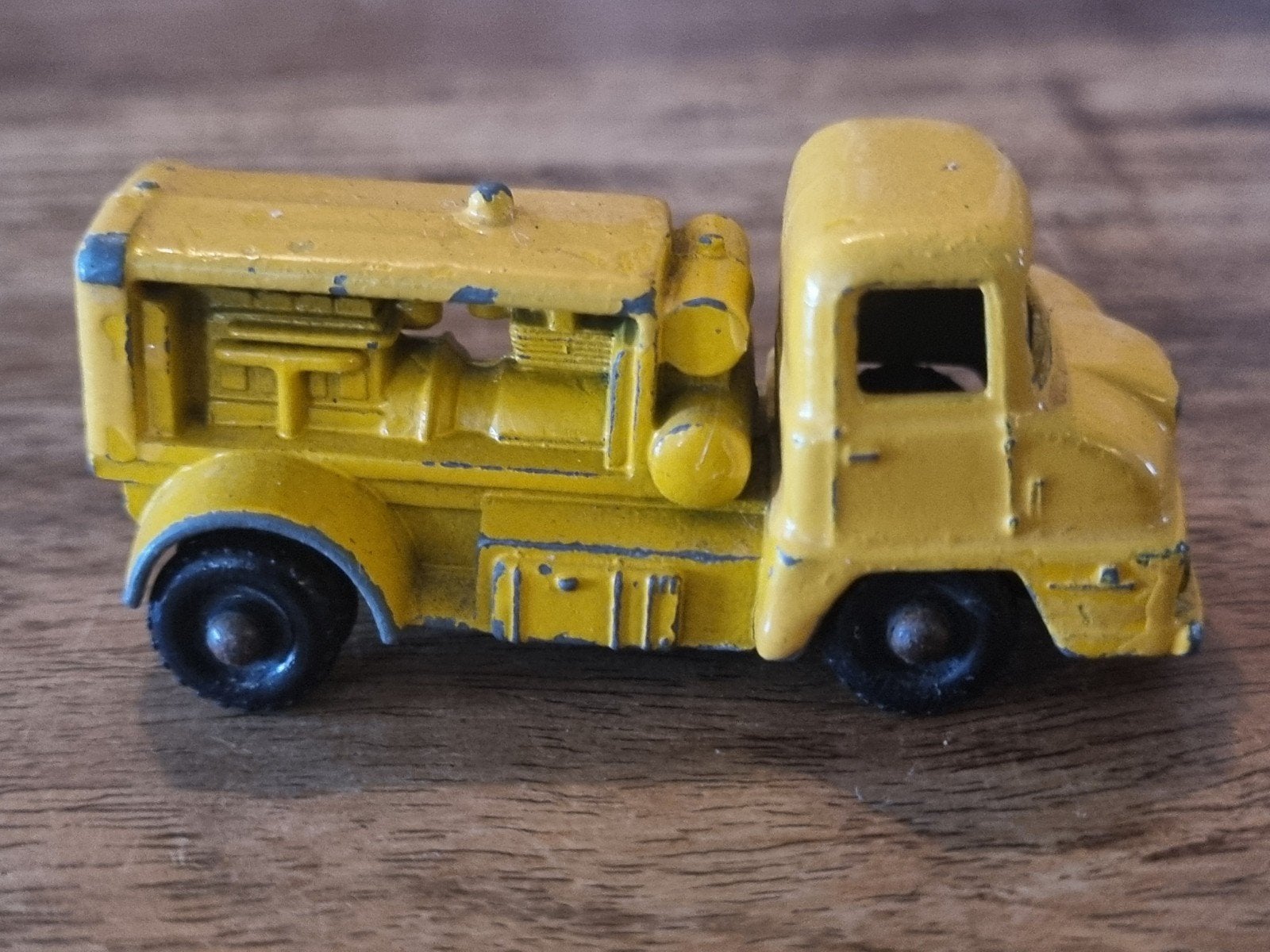 Matchbox Thames Trader Compressor Truck No. 20, Ophalen of Verzenden, Gebruikt