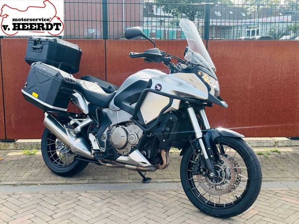 HONDA VFR 1200 X CROSSTOURER (bj 2014) 59.714 km, Motoren, HONDA, 4 cilinders, Bedrijf, Onbekend