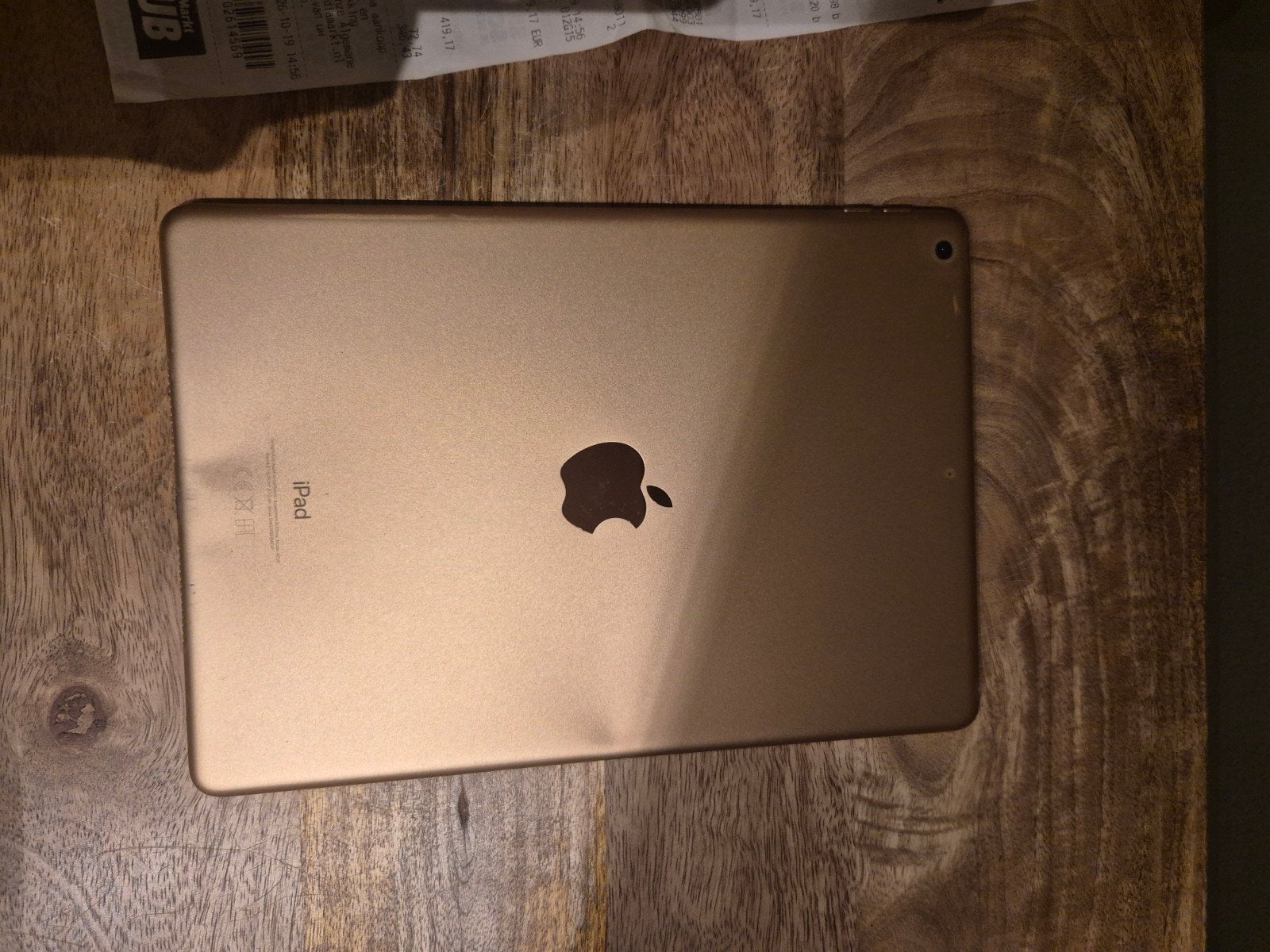 Apple iPad 7e generatie (2019) - Defecte aan/uit-knop, 32 GB, Apple iPad, Niet werkend, Ophalen