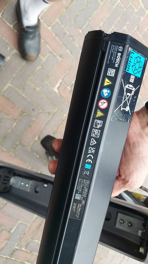 Foto 7 van Batavus Altura E-bike | Bosch 65 Nm | 500Wh | maat 51 | Zgan