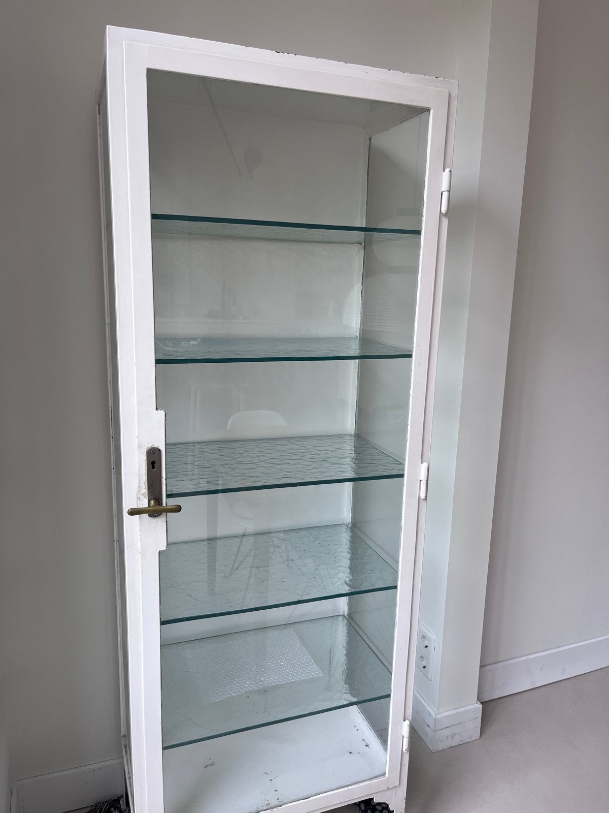Vintage Apothekerskast / Vitrinekast - Staal & Glas, Met plank(en), Zo goed als nieuw, Metaal, 150 tot 200 cm