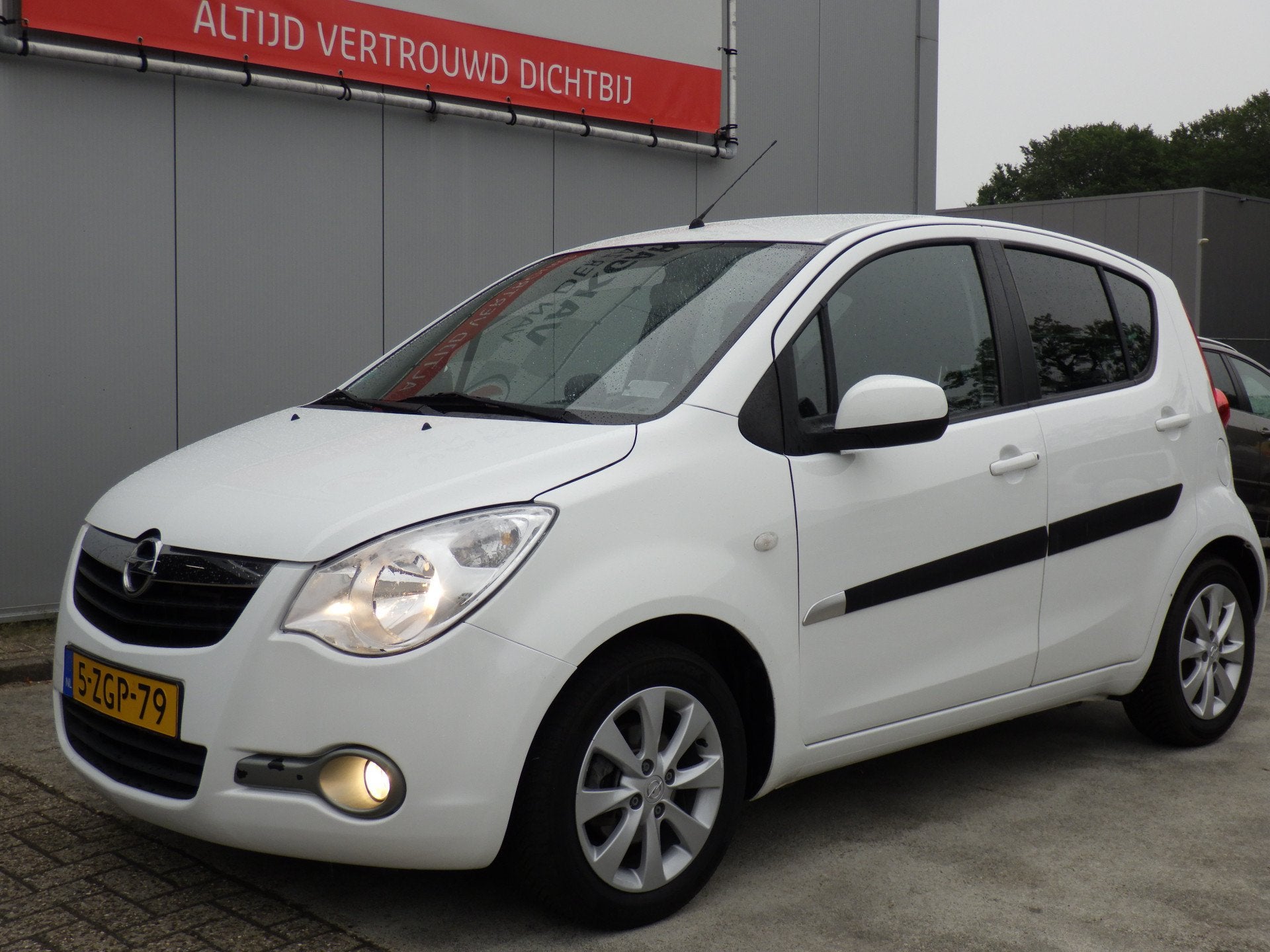 Opel Agila 1.0 Berlin Airco, 5 DRS, Hoge Instap NL/NAP!, Auto's, Voorwielaandrijving, Euro 5, Gebruikt, Origineel Nederlands
