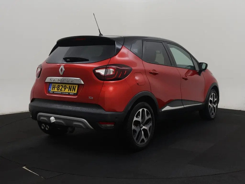 Renault Captur 1.3 TCe Version S | LED | Cruise | Clima | LM, Dealer onderhouden, Stof, Gebruikt, Euro 6
