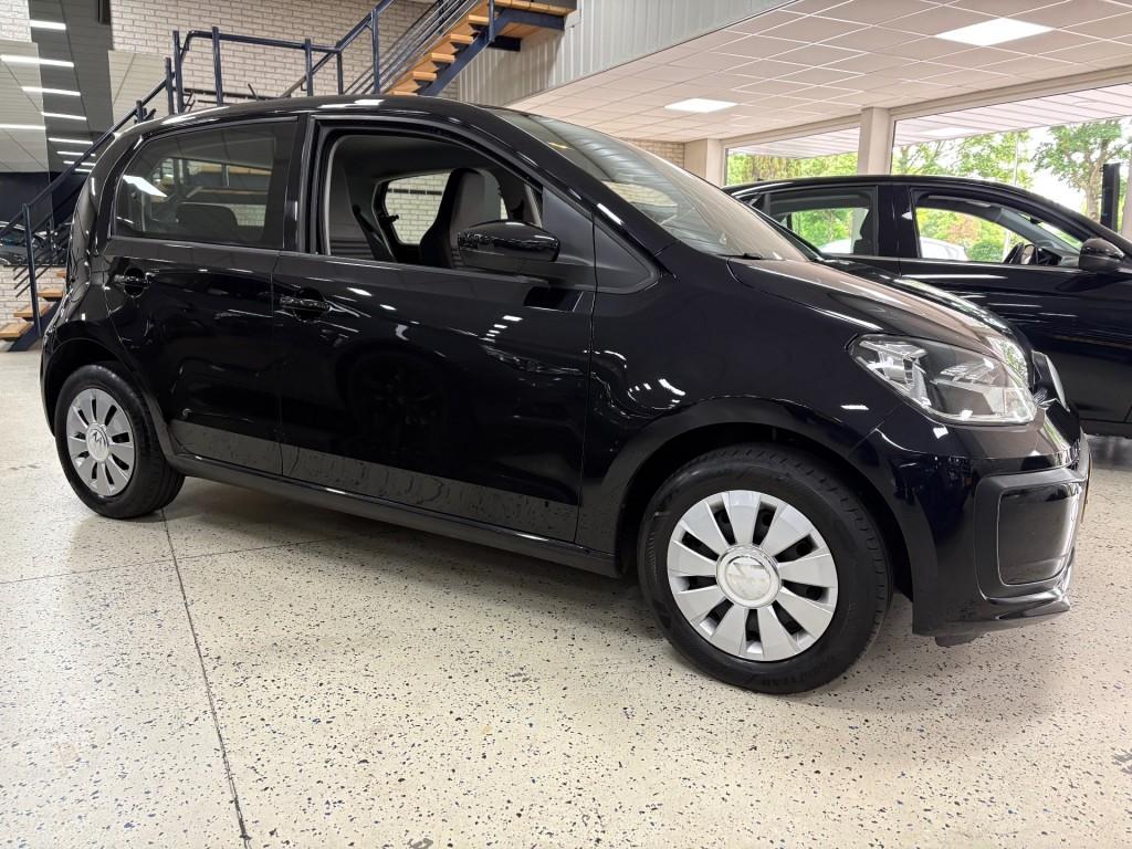 Volkswagen UP 1.0 Airco Multimedia USB Parkeersensor NL NAP, Auto's, Volkswagen, Voorwielaandrijving, Gebruikt, Met garantie (alle)