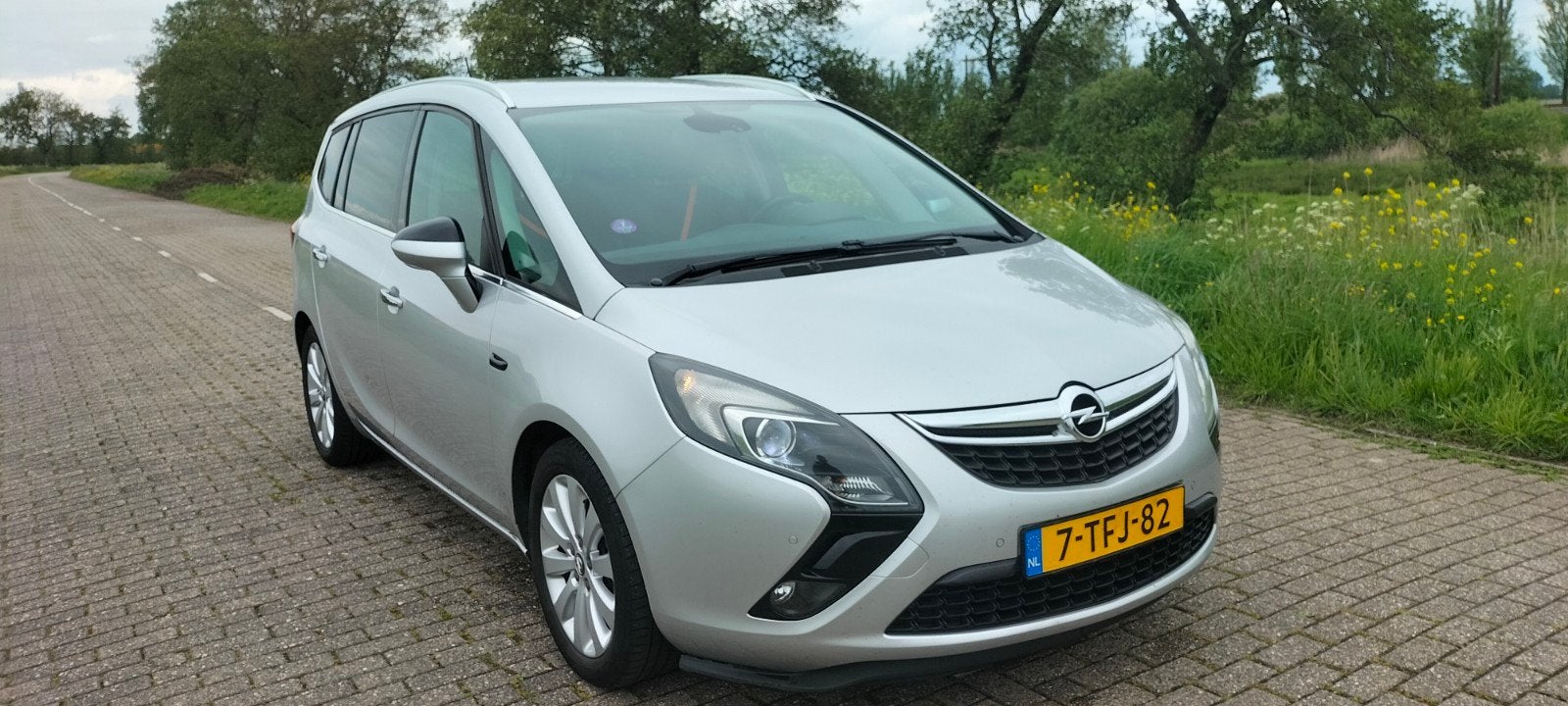 Opel Zafira 7persoons, Auto's, Euro 5, 1250 kg, Zwart, 4 cilinders