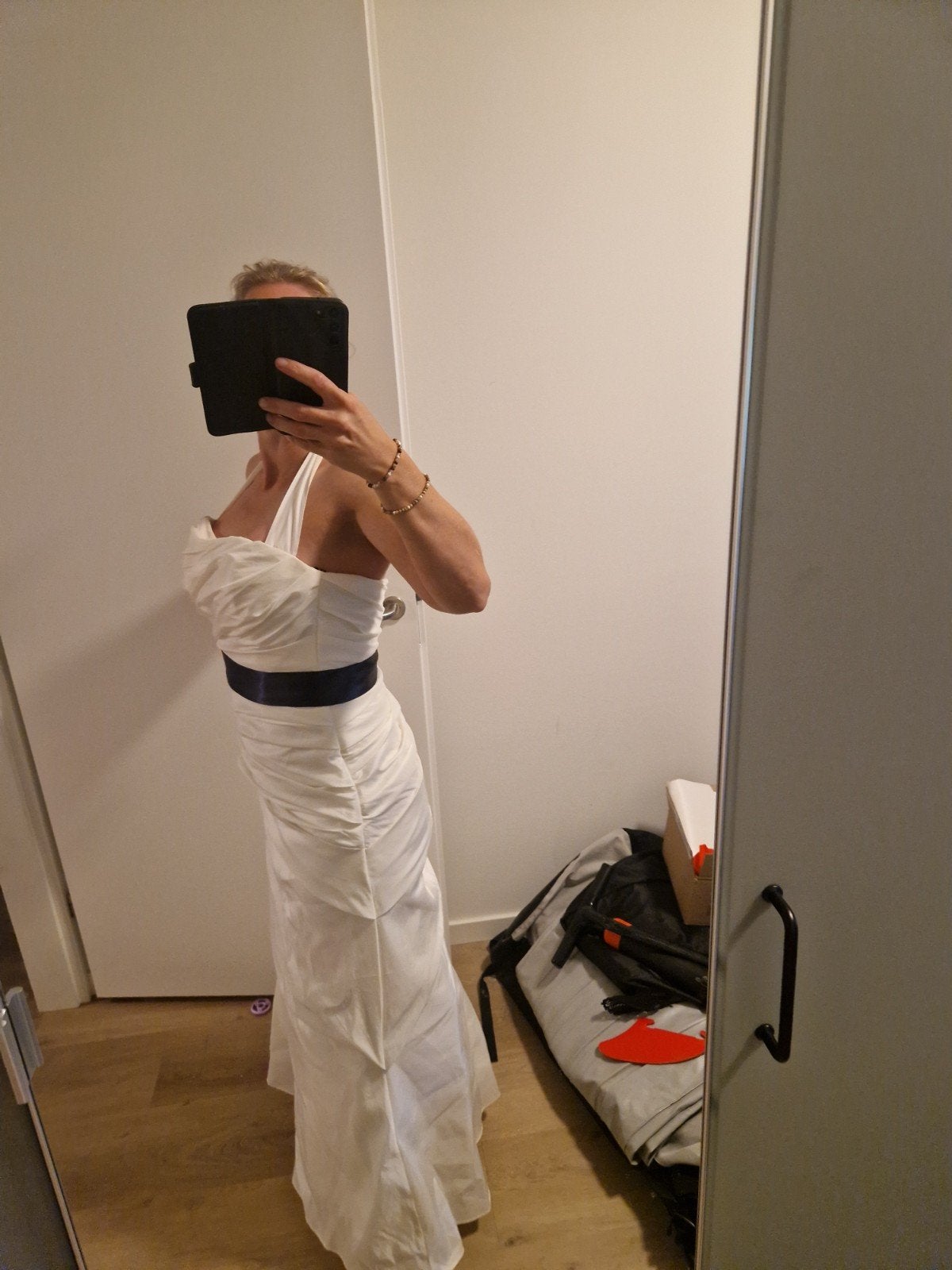 Trouwjurk van Assepoester, offwhite (kan strapless), maat 38, Ophalen, Zo goed als nieuw, Wit, Trouwjurk