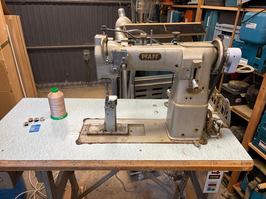 Industriële Naaimachine Pfaff - Robuust en Betrouwbaar, Ophalen, Naaimachine, Industrieel, Gebruikt
