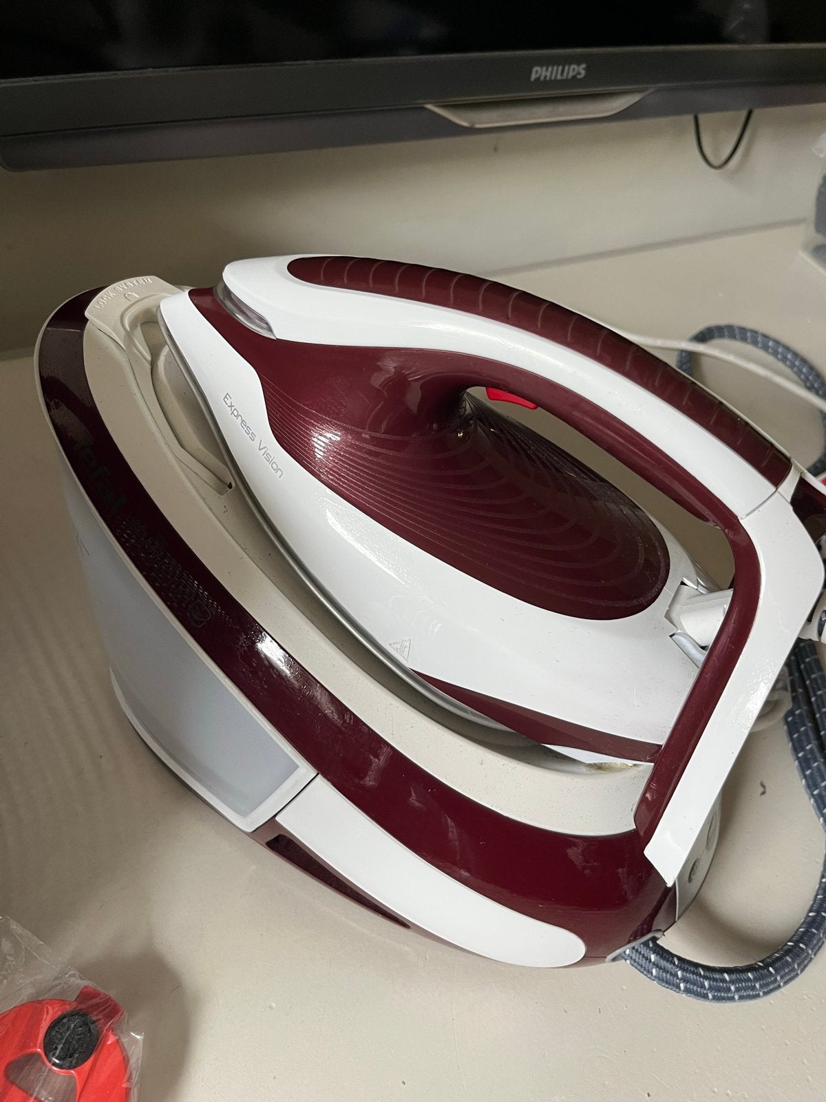 Tefal Express Vision Stoomgenerator Strijkijzer, Ophalen, Gebruikt, Strijkijzer met snoer