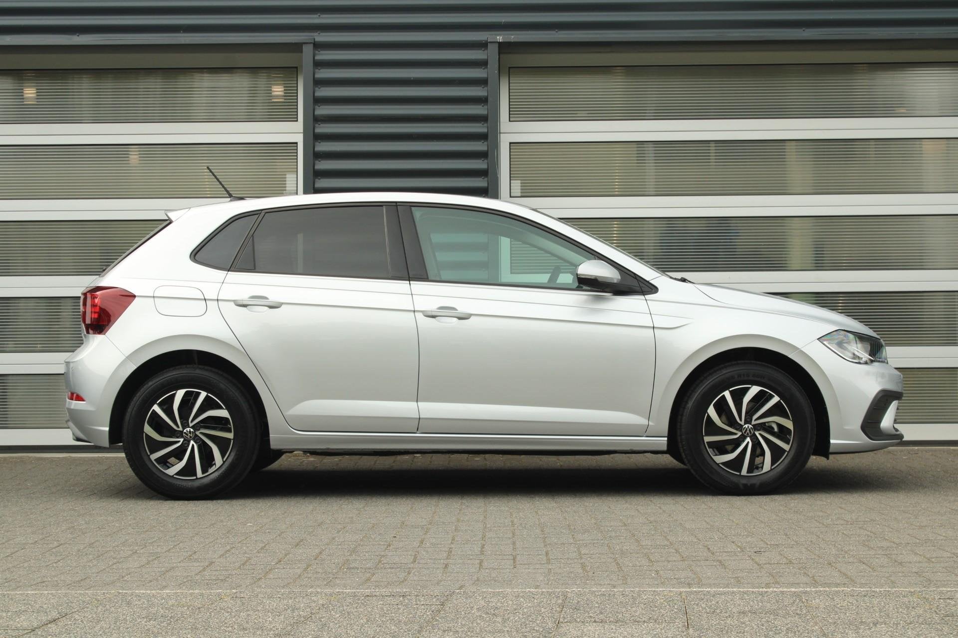 Volkswagen Polo 1.0 TSI 95pk Life Edition | LMV 15'' | Cruis, Auto's, Volkswagen, Voorwielaandrijving, 12 maanden, Stof, Gebruikt