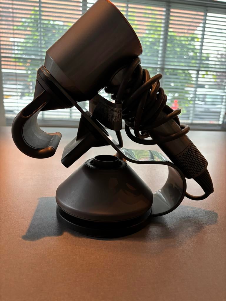 Orgineel! Dyson Supersonic Föhn + Opzetstukken en Standaard, Ophalen of Verzenden, Zo goed als nieuw, Haarverzorging