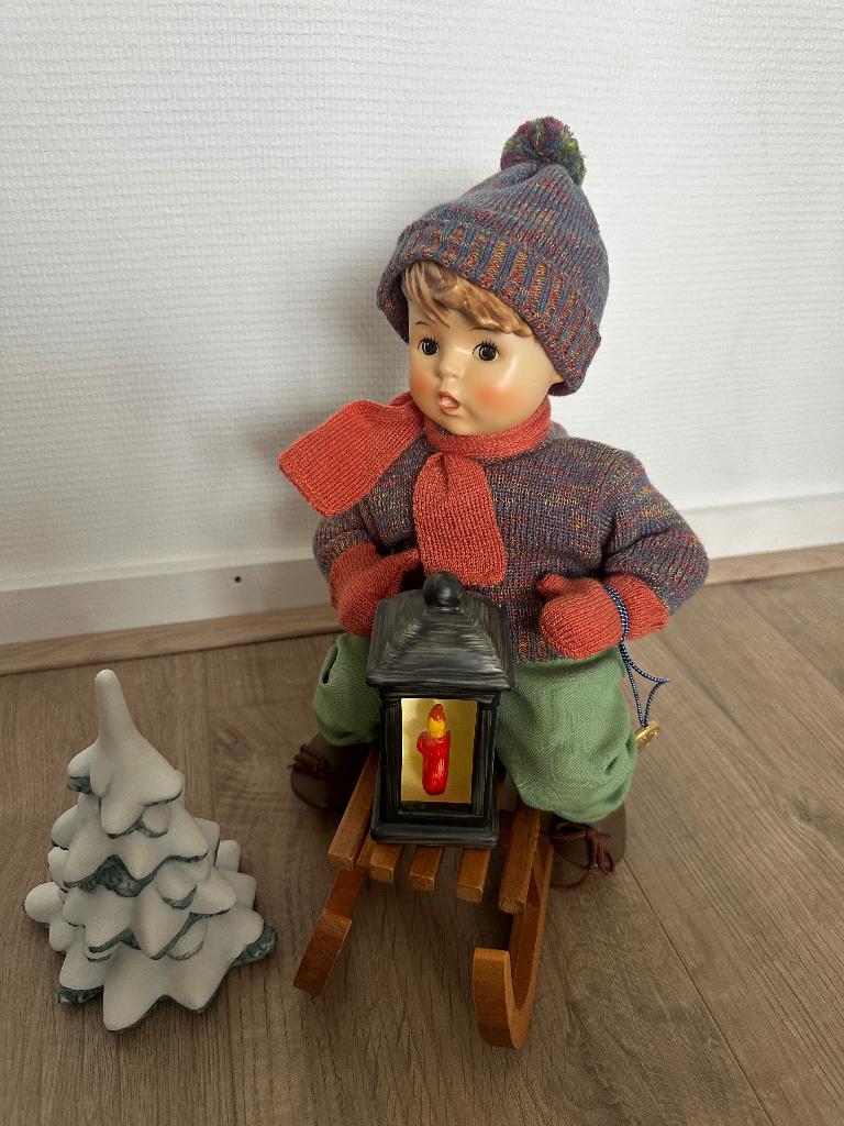 Ride in to christmas Hummel pop, Goebel, Ophalen, Zo goed als nieuw, Pop