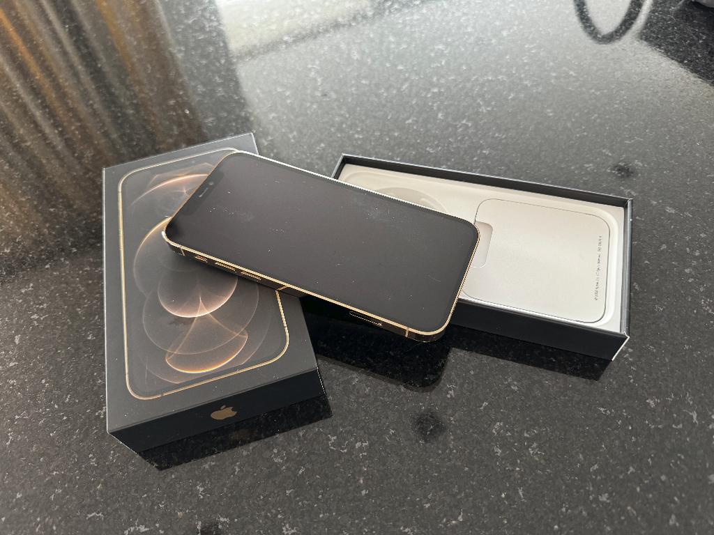 Apple iPhone 12 Pro Gold 256Gb, Telecommunicatie, Mobiele telefoons | Apple iPhone, 256 GB, Zo goed als nieuw, 81 %, Zonder simlock