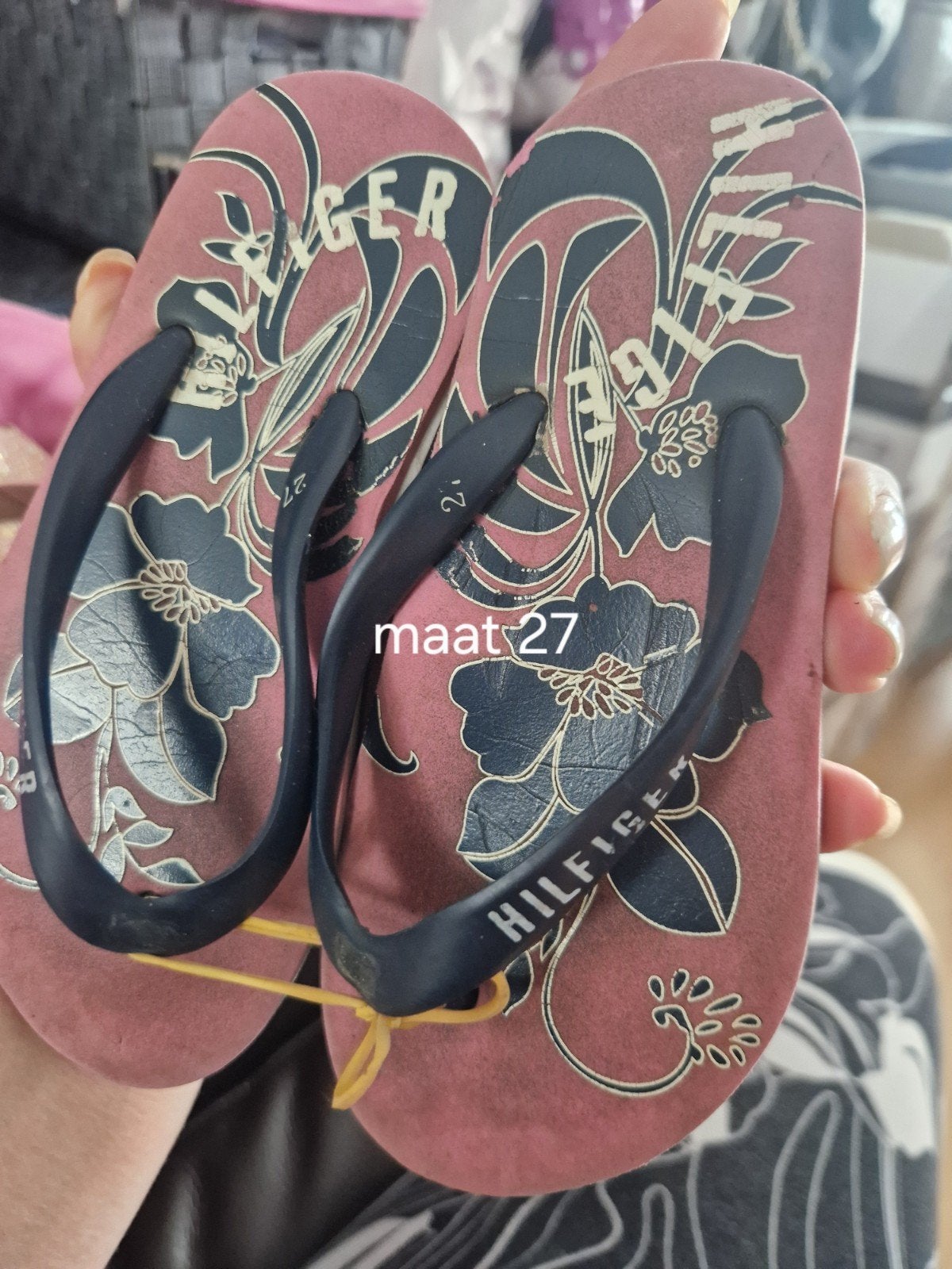 Maat 27 Tommy hilfiger slippers, Ophalen of Verzenden, Jongen, Overige typen