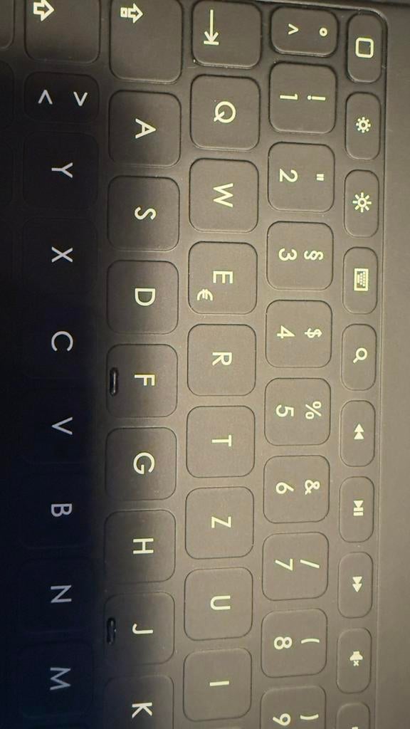 Logitech Keys - to - go QWERTZ (German) & QWERTY (Nordics), Computers en Software, Toetsenborden, Ophalen of Verzenden, Overige indelingen