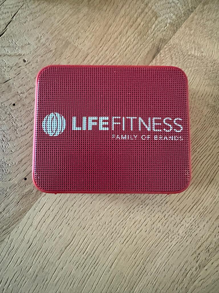 JBL LifeFitness Draagbare Bluetooth Speaker Rood, JBL, Overige typen, Ophalen of Verzenden, Zo goed als nieuw