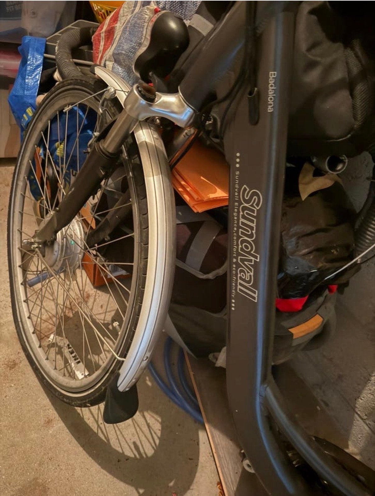 Elektrische fiets met defecte accu/oplader - weinig kilomete, Ophalen, Gebruikt