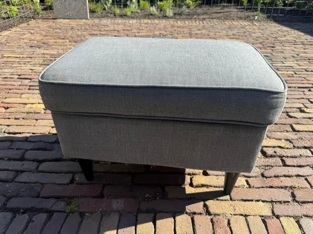 Ikea voetenbank Ektorp, Huis en Inrichting, Banken | Voetenbanken en Poefen, Ophalen of Verzenden, Rechthoekig, 75 tot 100 cm