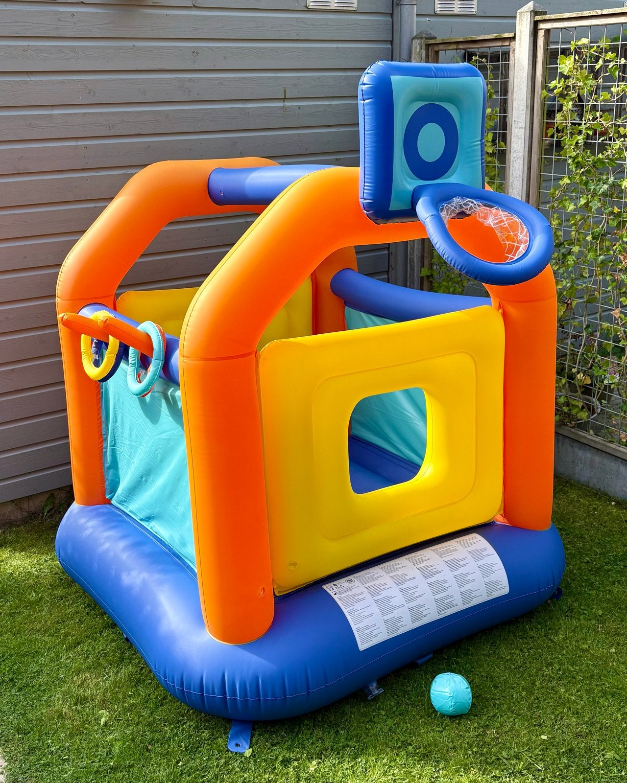 Playtive Opblaasbaar Springkussen, Ophalen, Zo goed als nieuw