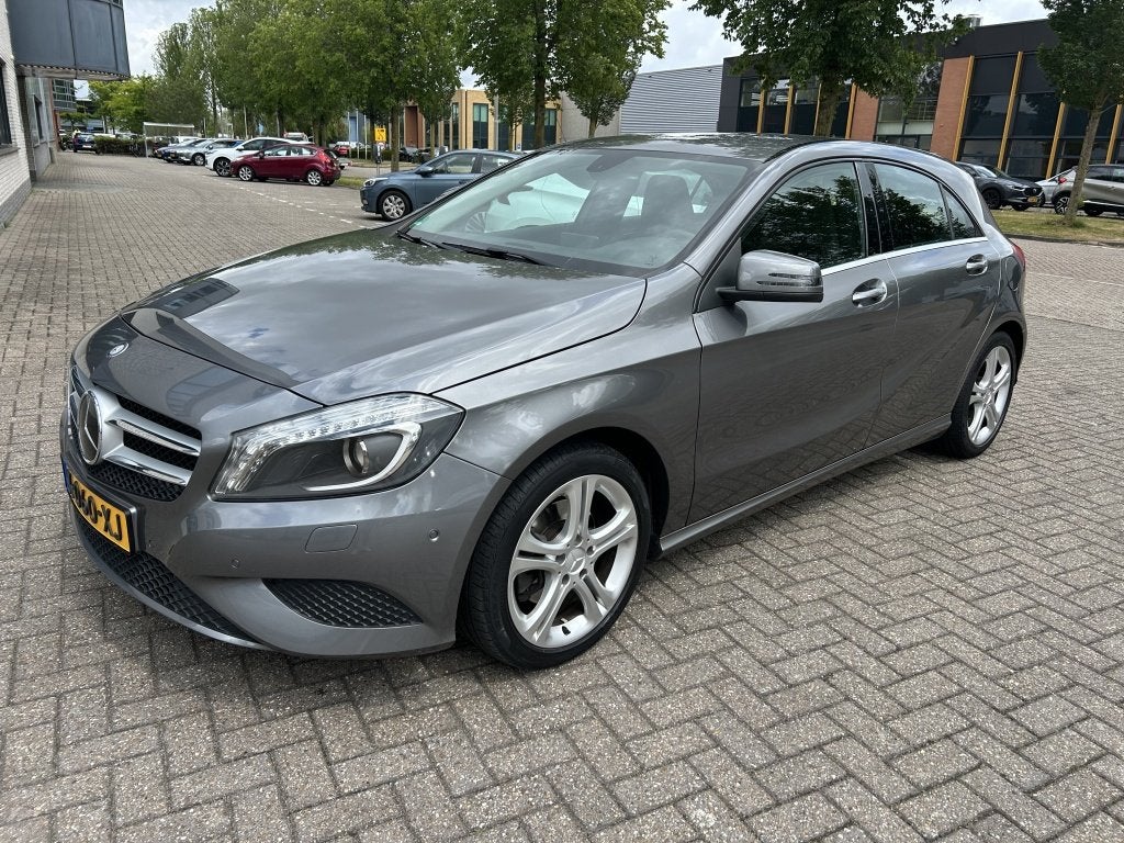 Mercedes-Benz A-Klasse 180 Ambition XENON NAVI PDC CRUISE ST, Gebruikt, Euro 6, 4 cilinders, 1595 cc