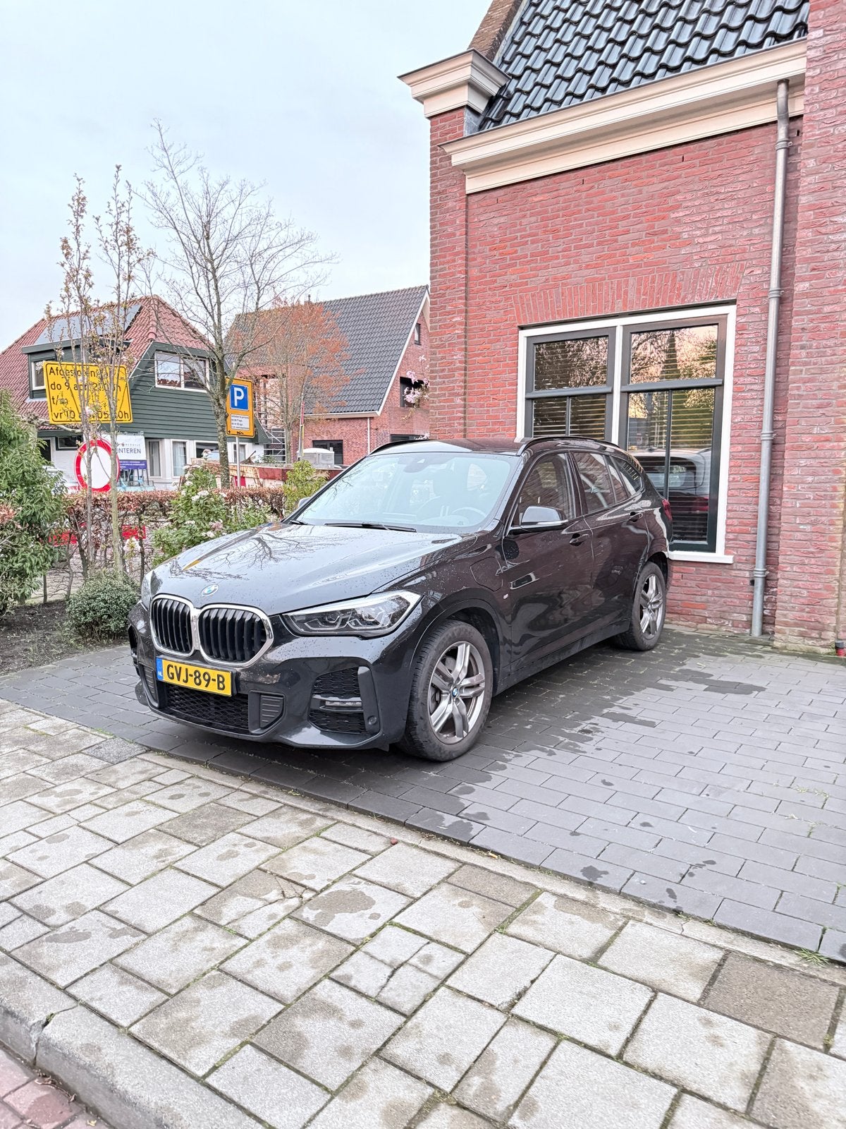 BMW X1 Xdrive25e M-Sport 223pk Aut 2021 Zwart Hybrid, Auto's, Zwart, Plug-in hybride, Vierwielaandrijving, SUV of Terreinwagen