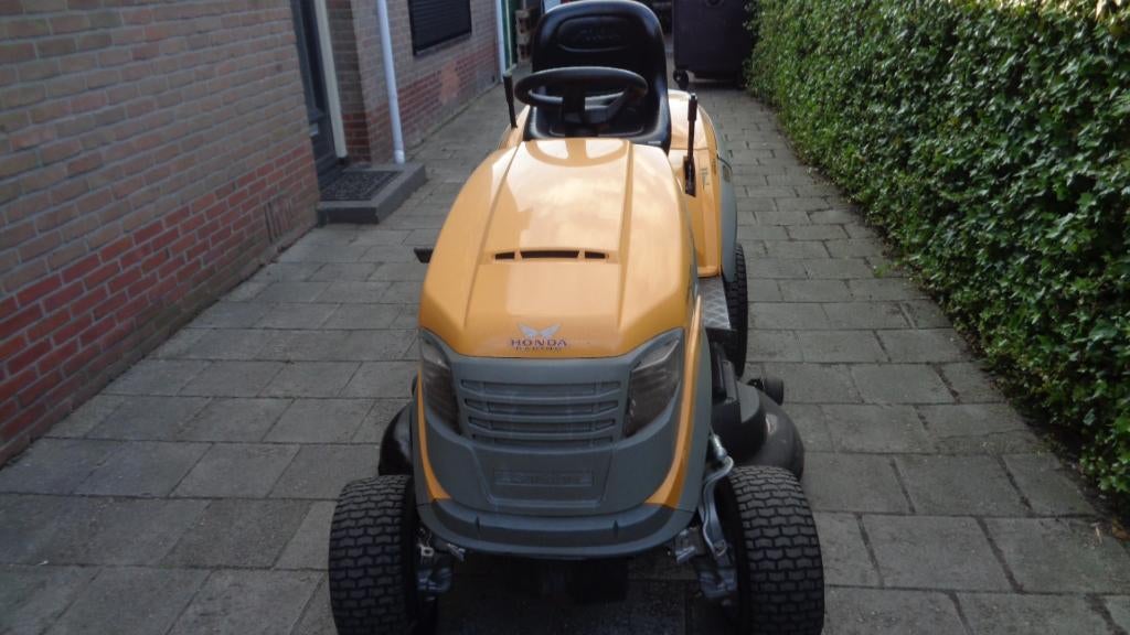 zware stiga estate pro 25 awd zitmaaier met vangbak