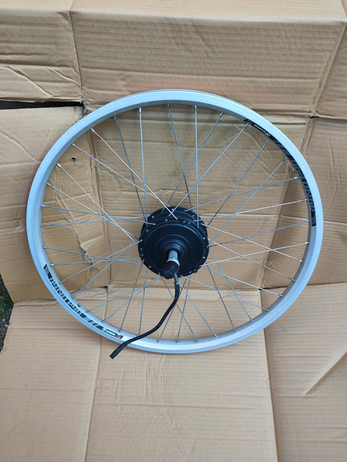 Gwa achterwiel voor o.a babboe, Ophalen, Motor