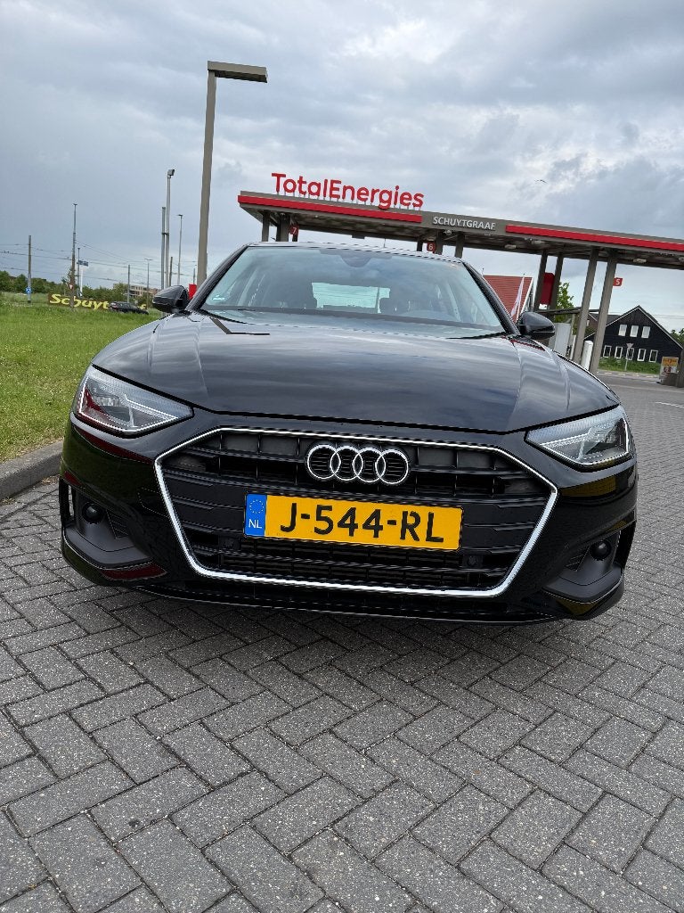 Audi A4 35 Tfsi 150pk S Tronic 2020 Zwart, Zwart, 4 cilinders, Zwart, Origineel Nederlands