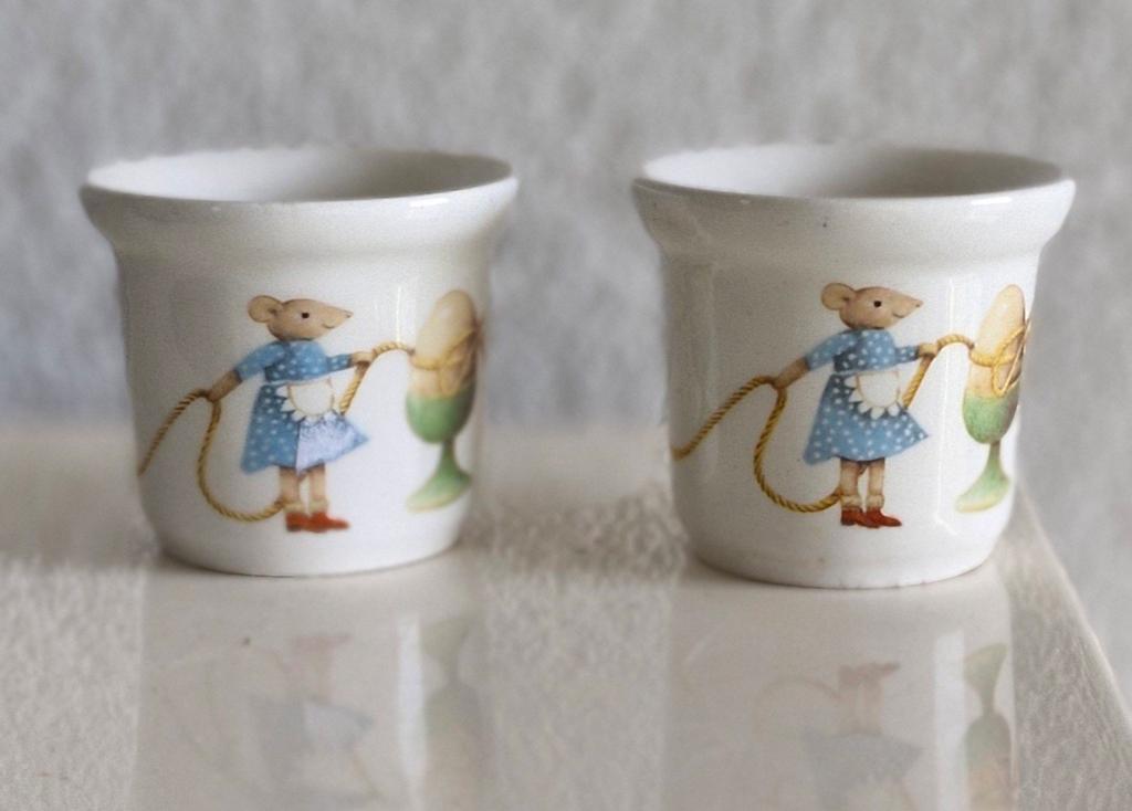Twee eierdopjes Marjolein Bastin Vera de Muis, Overige typen, Ophalen of Verzenden, Zo goed als nieuw, Overige stijlen