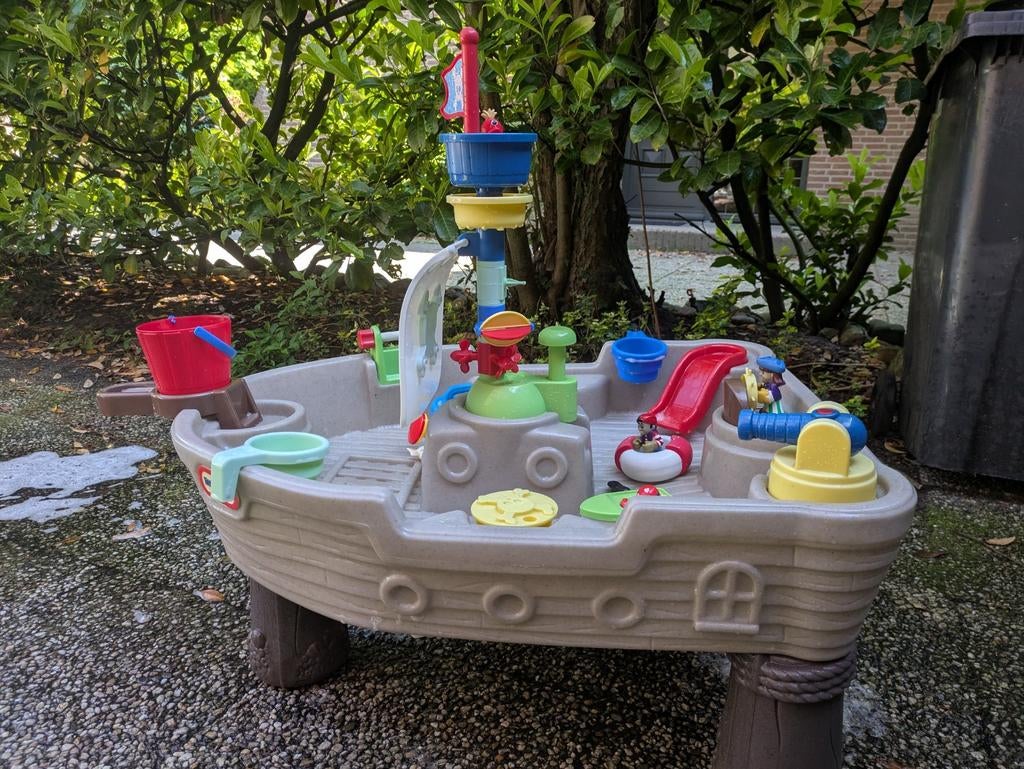 Little Tikes Piratenschip Zand- en Watertafel, Ophalen, Gebruikt