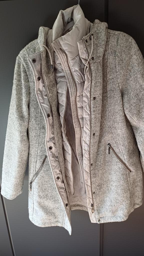 Mooie dikke en warme winterjas 46 zgan, Ophalen of Verzenden, Zo goed als nieuw, Maat 46/48 (XL) of groter, Zwart