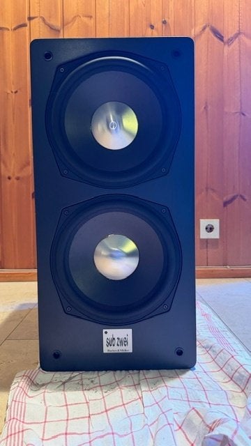Backes & Müller SUB 2 Universal – High-End actieve subwoofer, Ophalen of Verzenden, Zo goed als nieuw, Subwoofer, Overige merken
